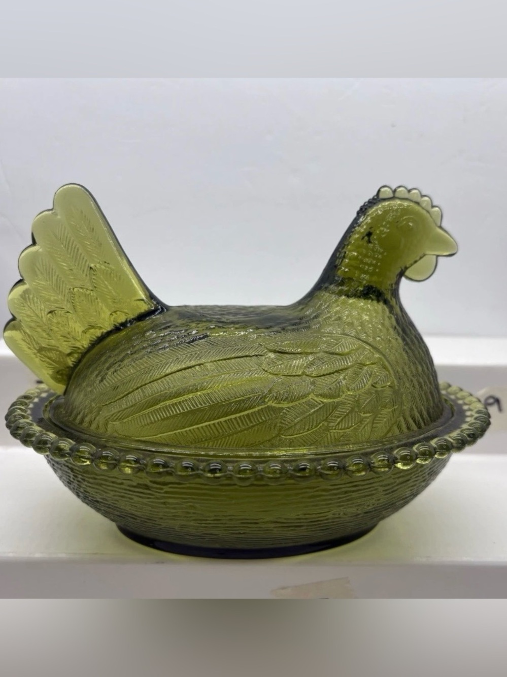 Vintage Indiana glass olive green hen on nest